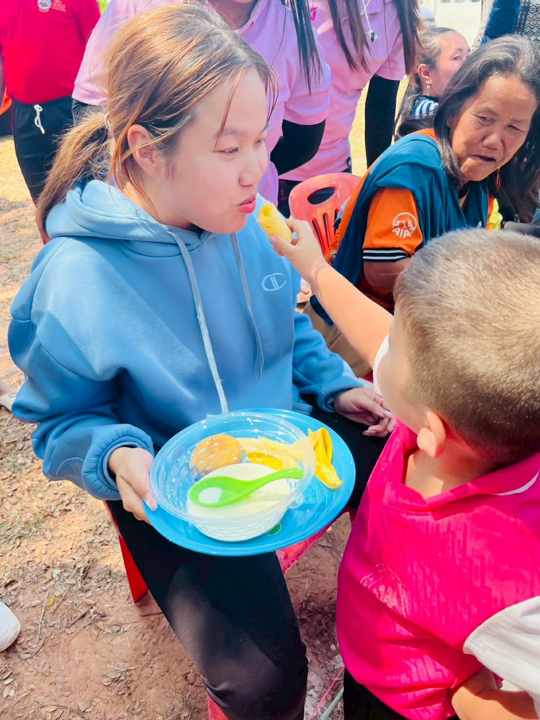 เกมกาน้อยป้อนเหยื่อ